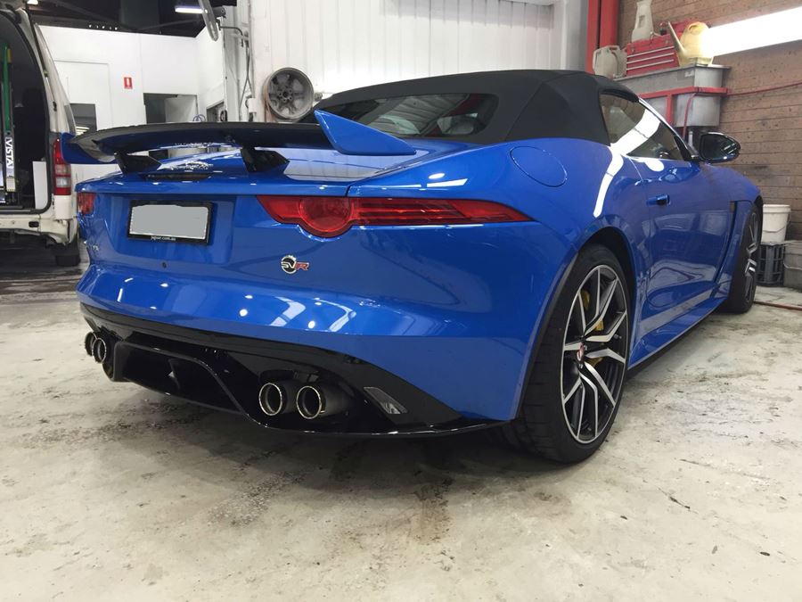 blue car